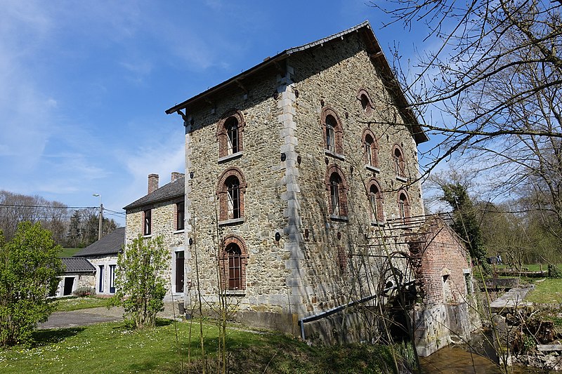 Fichier:Moulin du Val du Mehaigne Pitet Fallais Braives.jpg