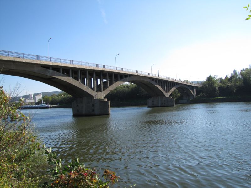 Fichier:3e Pont de Hermalle-sous-Huy.jpg