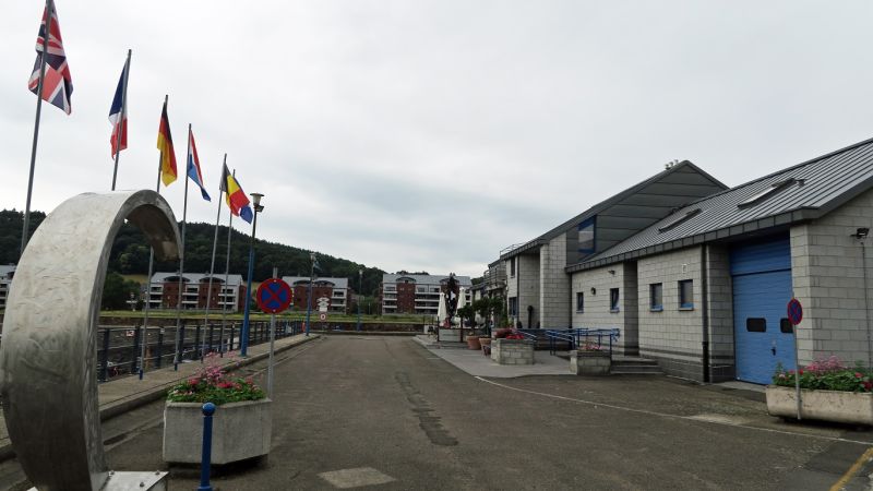Fichier:Accueil au Port de Statte.JPG