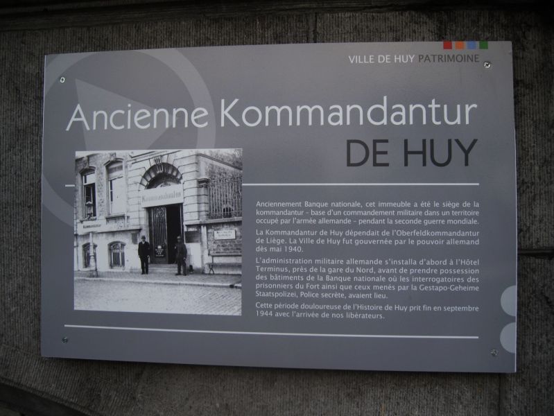 Fichier:Ancienne banque Huy.JPG