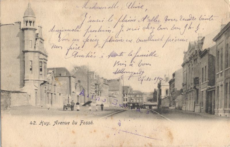 Fichier:Avenue des Fossés2.jpg