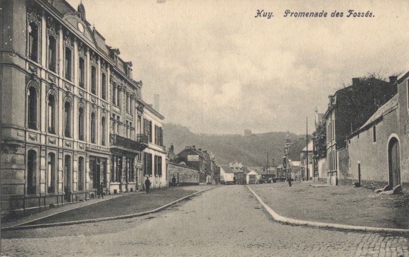 Fichier:Avenue des Fossés3.jpg
