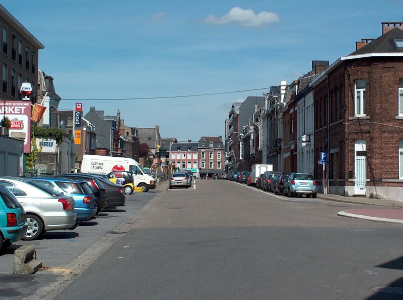 Fichier:Avenue des fossés.jpg