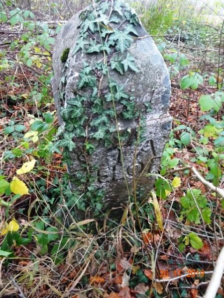 Fichier:Borne Lg-Stavelot-Malmedy N°7(2) Coibehay.jpg