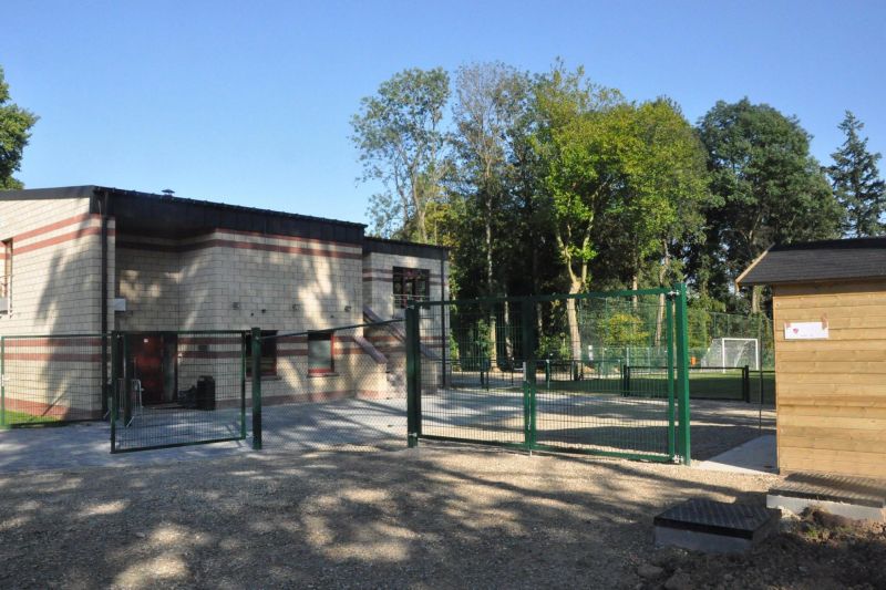 Fichier:Buvette solière foot2.jpg