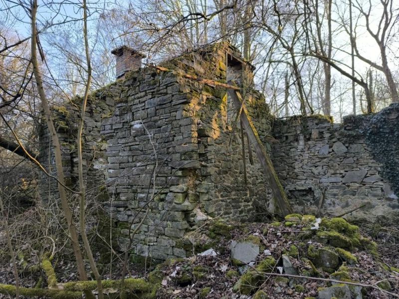 Fichier:Carrières Lizin 06.71.jpg