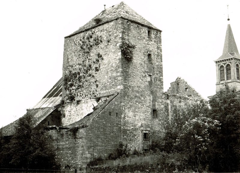 Fichier:Centre hist Ouffet 18.71.jpg