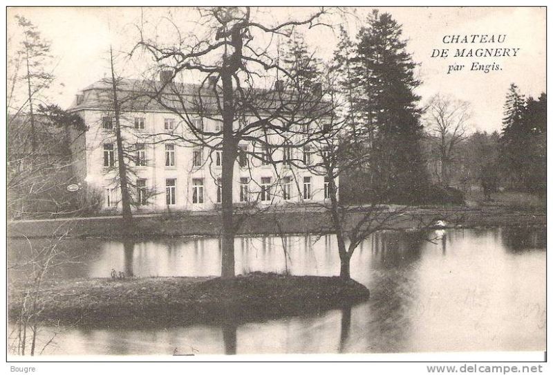 Fichier:Château de Magnery1.jpg