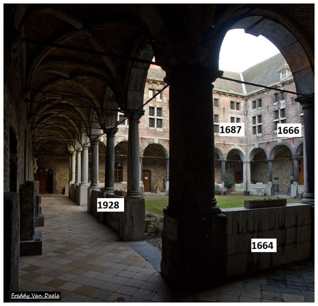 Fichier:Cloître de l'ancien couvent des FRERES-MINEURS à Huy.jpg