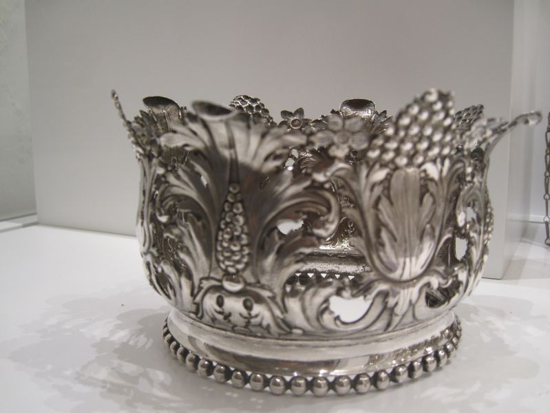 Fichier:Couronne de la Vierge.JPG