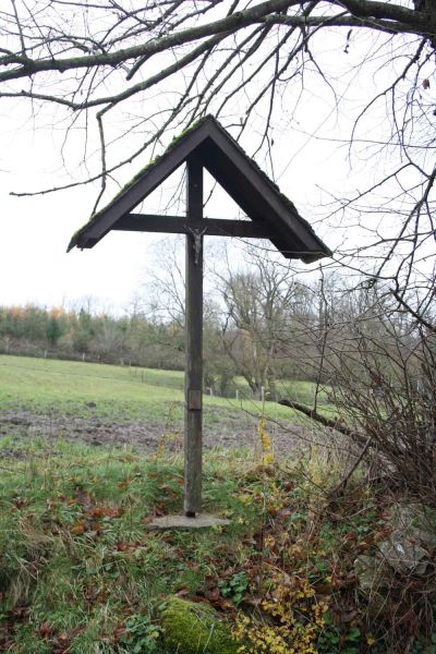 Fichier:Croix-lassus1.jpg