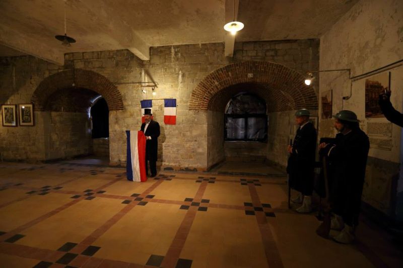 Fichier:Dans le ventre du fort de Huy9.jpg