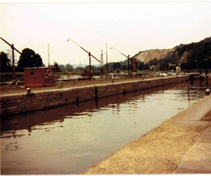 Fichier:Ecluse 1983(2).jpg