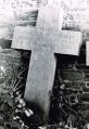 Croix funéraire ancien cimetière, priez pour l'âme de mon père décédé le 9 juin 1846, J.P.J. Vrancken curé d'Ouffet