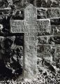 Croix funéraire ancien cimetière, Chy gist jehan de parulentier de butoing qui trespassa le 1er de l'an XV et VIII, 1508