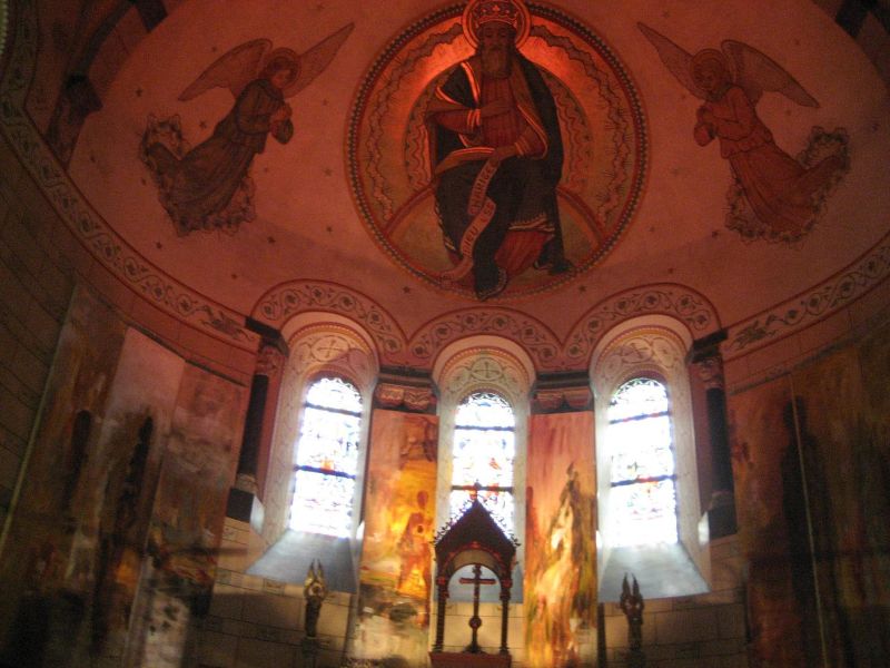 Fichier:Eglise d'Avennes.jpg