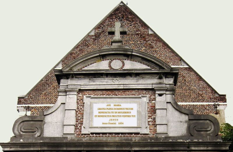 Fichier:Eglise de la Sarte.JPG