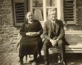 Jules MAGIS et son épouse Marie-Thérèse COULEE (marraine de l'autre M-T COULEE)