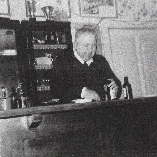 Fichier:Ell Café Epicerie 03.JPG