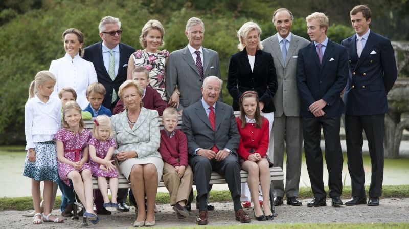 Fichier:Famille royale PHOTONEWS 10381971-042.jpg