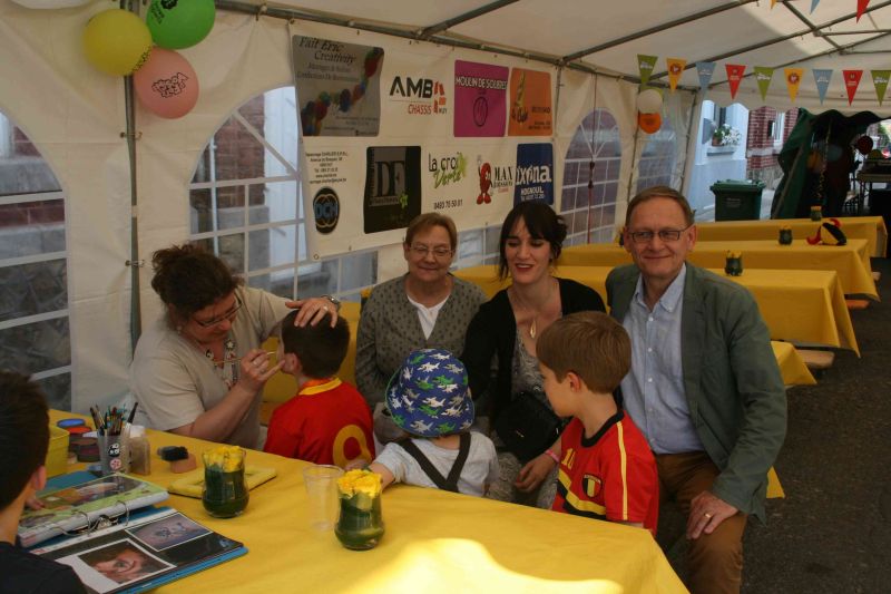 Fichier:Fetevoisinsmarais.jpg