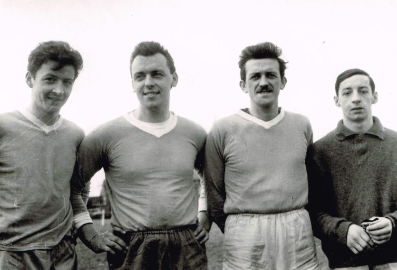 Fichier:Foot 30.71.jpg