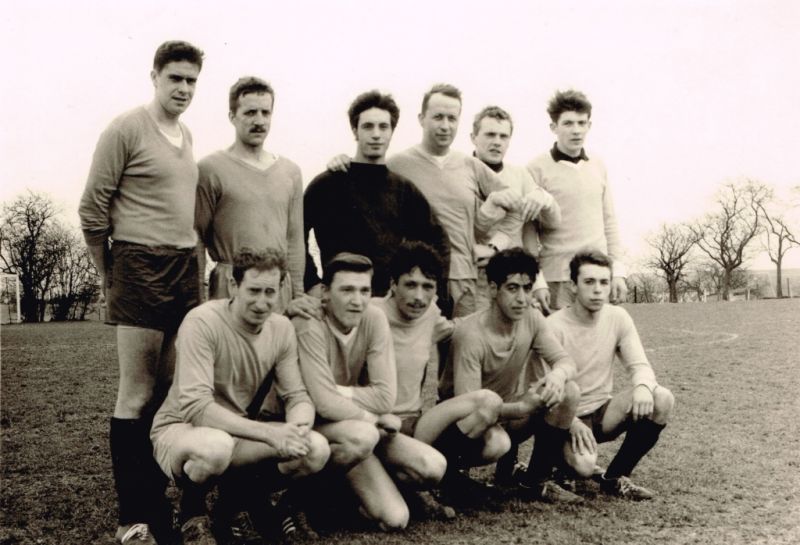 Fichier:Foot 32.71.jpg