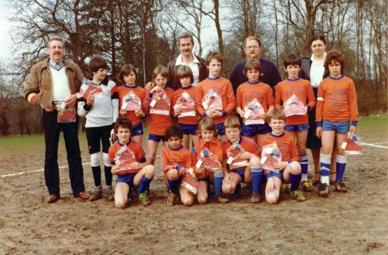 Fichier:Foot 45.71.jpg