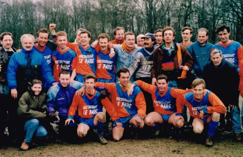 Fichier:Foot 50.71.jpg