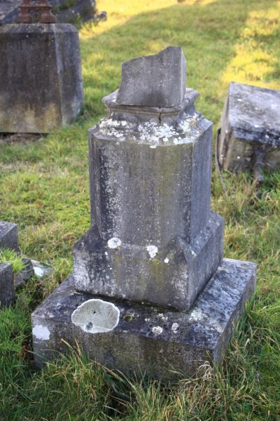 Fichier:G106.71.jpg