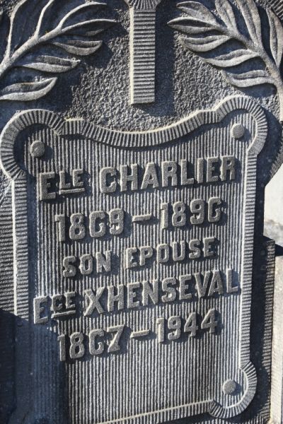 Fichier:G126.2.71.jpg
