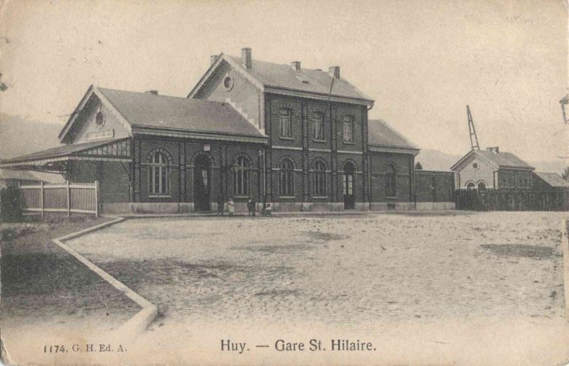 Fichier:Gare Saint Hilaire3.jpg