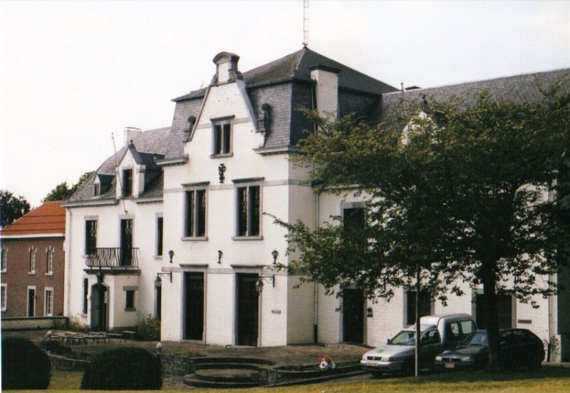 Fichier:Gendarmerie de Latinne.JPG