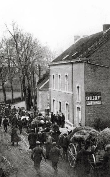 Fichier:Guerre 14-18.06.jpg