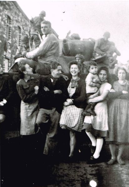 Fichier:Guerre 40-45.16.jpg