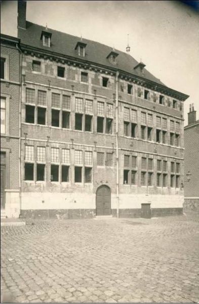 Fichier:Hoteldelacloche11.jpg