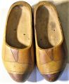 Une paire de sabots réalisée par Alphonse LAMBION fils