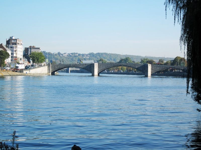 Fichier:Le Pont Baudouin.JPG