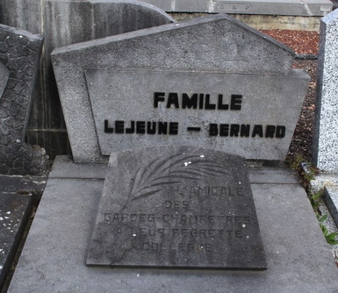 Fichier:Lejeune-Bernard NC170.jpg