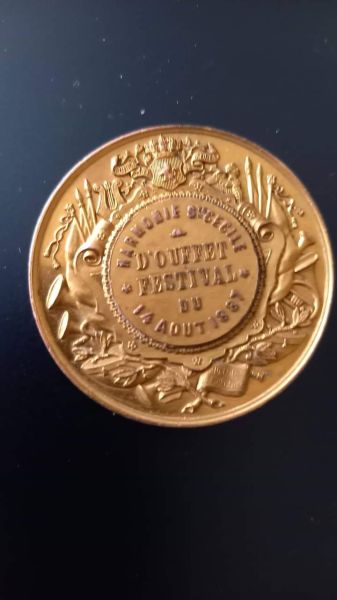 Fichier:Médaille commémorative Harmonie 1881.jpg