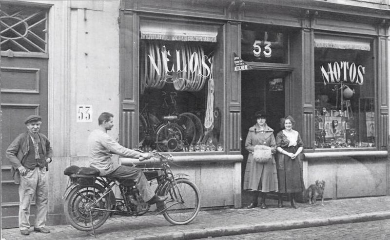 Fichier:Magasin vélo.jpg