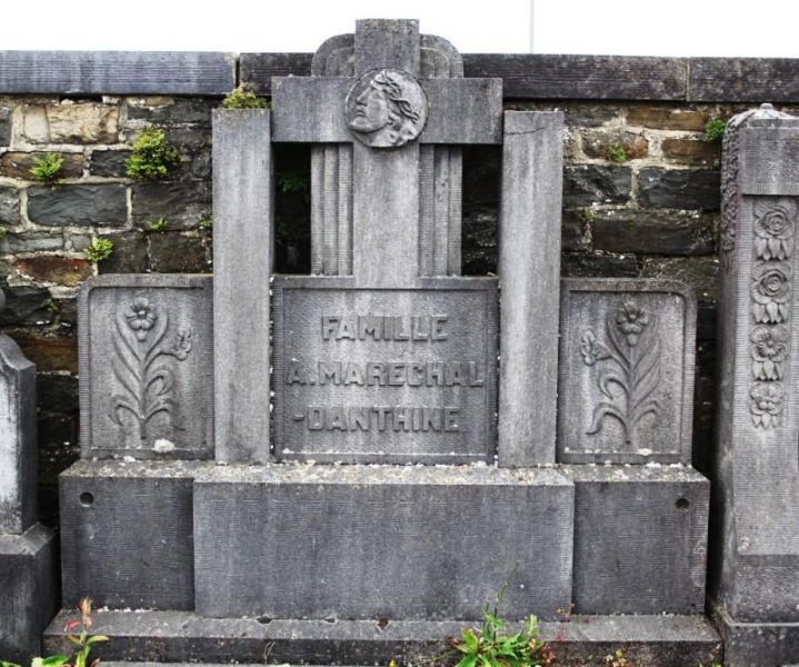 Fichier:Maréchal-Danthine NC33.JPG