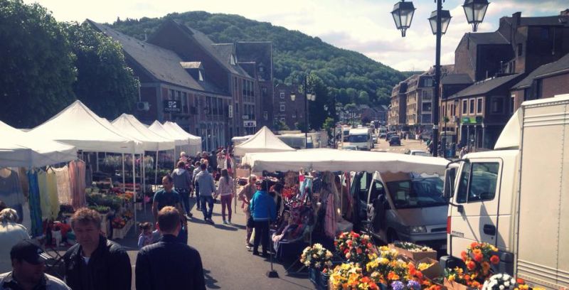 Fichier:Marché du mercredi3.jpg