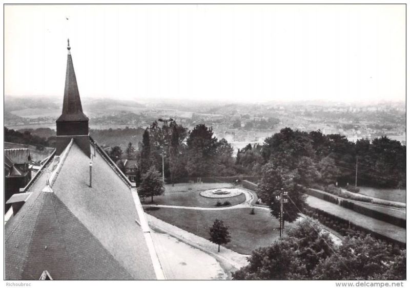 Fichier:Notre Dame de la Sarte-Vue aérienne.jpg