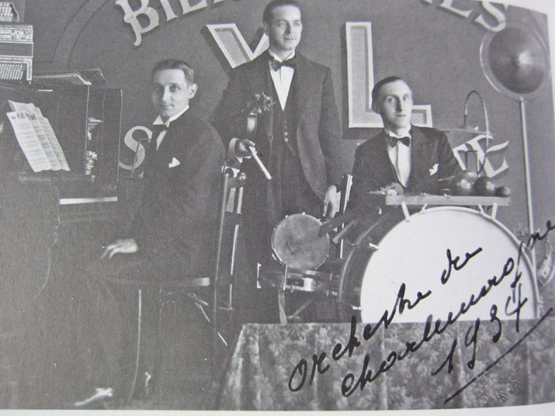 Fichier:Orchestre dancing Charlemagne 1934.jpg