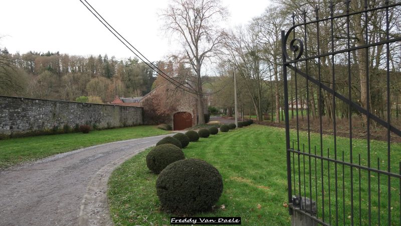 Fichier:PARC CHATEAU VAN ZUYLEN A BEN-AHIN.JPG
