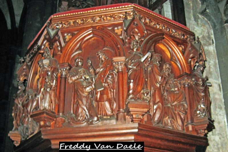 Fichier:Panneau de la Chaire de Vérité de Huy.JPG