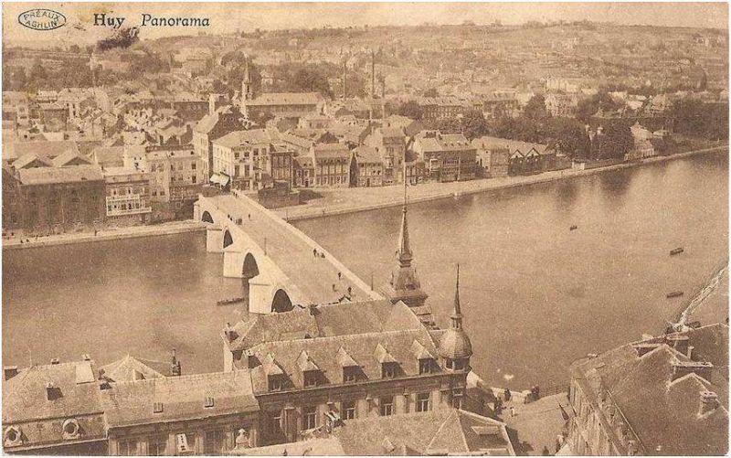 Fichier:Panorama Huy-2.jpg