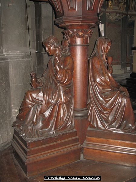 Fichier:Pied de la Chaire de Vérité de Huy.JPG