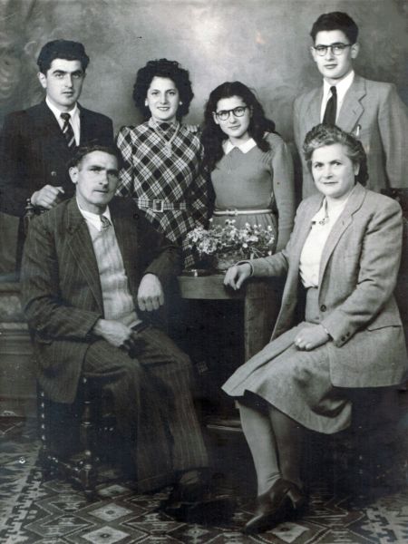 Fichier:Pilar 07.71.jpg